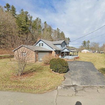 141 Fairground Lane Mountain City Tn 37683, Mountain City, TN 37683