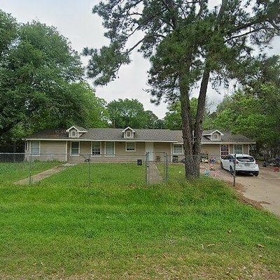 142 Azalea St, Waller, TX 77484