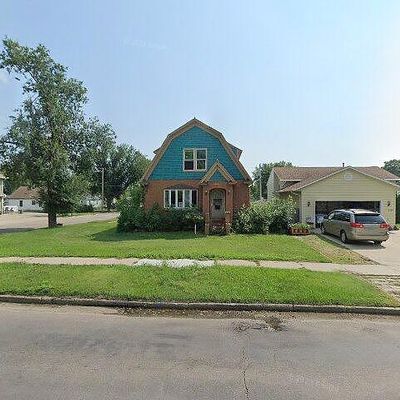 1424 3 Rd Ave Se, Aberdeen, SD 57401