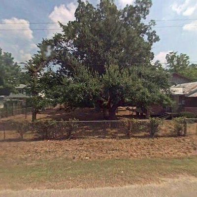 143 County Road 2414, Hull, TX 77564