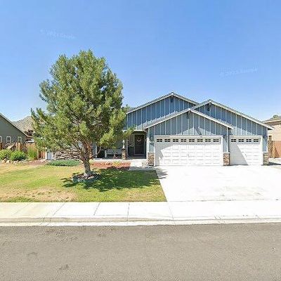 1251 Chara Ln, Sparks, NV 89441