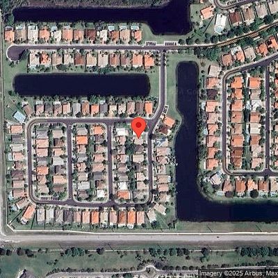 1520 Sw 193 Rd Ave, Pembroke Pines, FL 33029