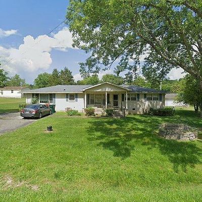 161 Circle Dr, Mc Ewen, TN 37101