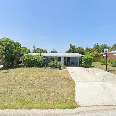 1691 Ne South St, Jensen Beach, FL 34957