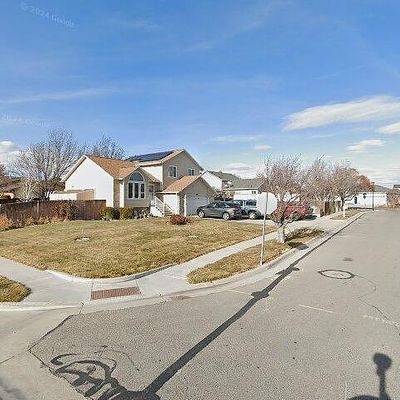 1440 W Brunello Dr, Bluffdale, UT 84065