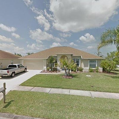 1512 Old Millpond Rd, Melbourne, FL 32940