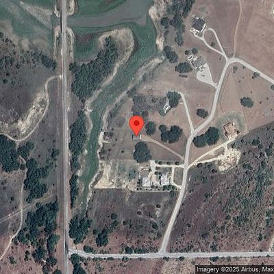 181 Lake Point Rd, Comanche, TX 76442