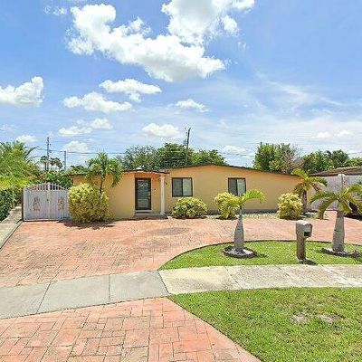 18531 Nw 82 Nd Ct, Hialeah, FL 33015