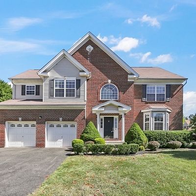 19 Goldstar Dr, Princeton, NJ 08540