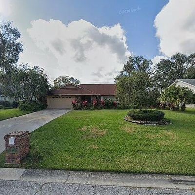 1903 Country Club Ct, Plant City, FL 33566