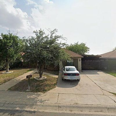 1916 Durango Ave, Laredo, TX 78046