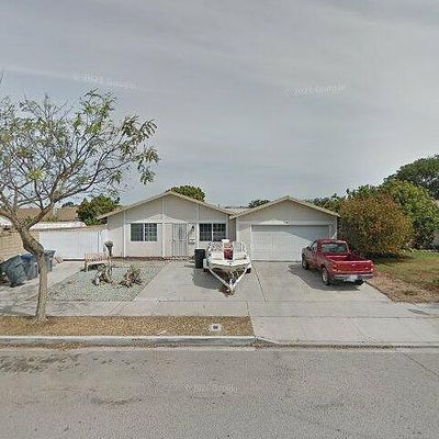 1941 Napoleon Ave, Oxnard, CA 93033