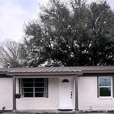 1713 Avenue M, Bay City, TX 77414