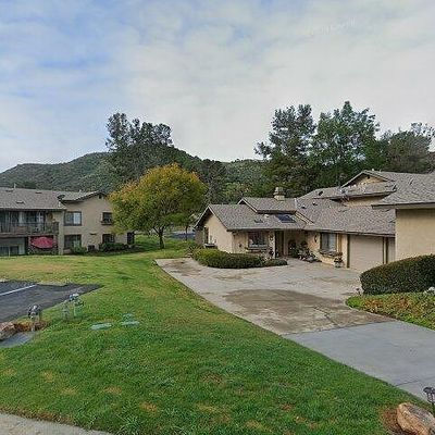 1758 Pala Lake Dr, Fallbrook, CA 92028