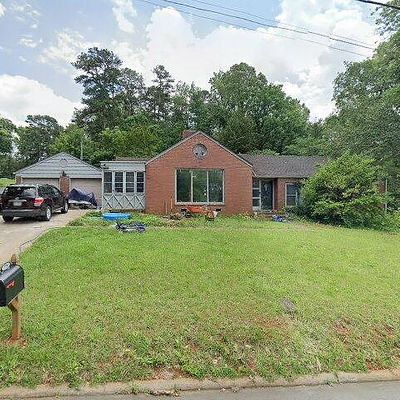 178 Salisbury St E, Denton, NC 27239