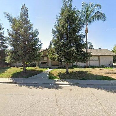 2109 S Maselli St, Visalia, CA 93277