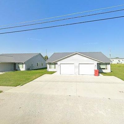 211 Larson Ave, Story City, IA 50248