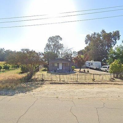 2172 S Newmark Ave, Sanger, CA 93657