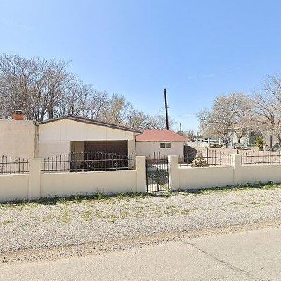 219 Wilshire Dr Sw, Albuquerque, NM 87105