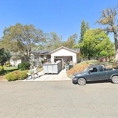 22 Executive Ave, Oroville, CA 95966