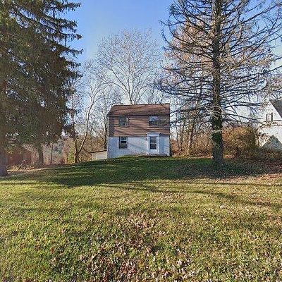 2214 Ridge Rd, Mckeesport, PA 15135