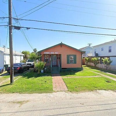 2216 Grover Ave, Galveston, TX 77551