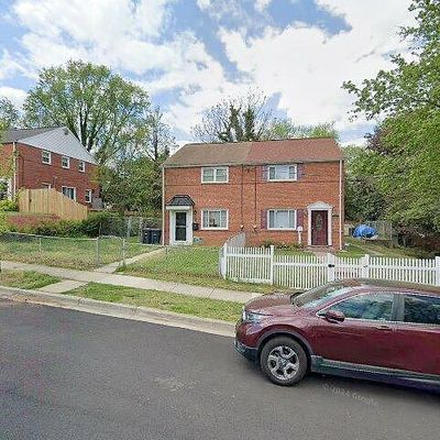 2221 Houston St, Suitland, MD 20746