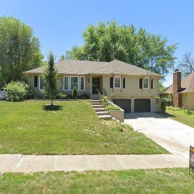 223 Nw Foxtail Cir, Lees Summit, MO 64064