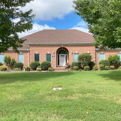 2241 Fairway Dr, Dyersburg, TN 38024