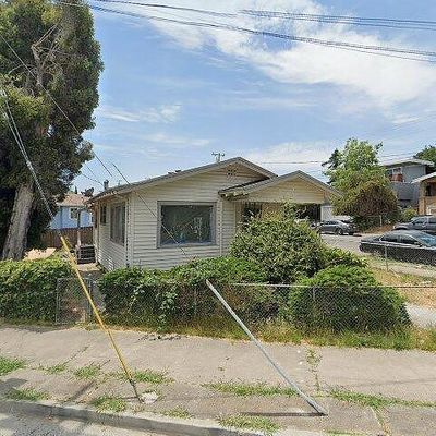 2243 Vicksburg Ave, Oakland, CA 94601