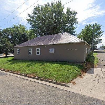 202 Main St, Ireton, IA 51027