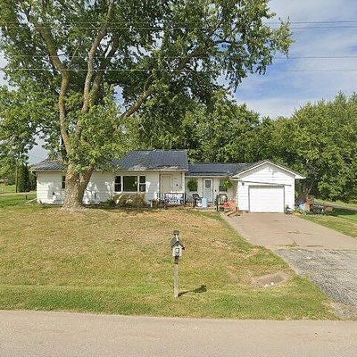 204 13 Th St, Wellman, IA 52356