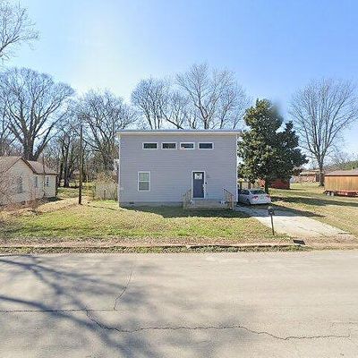 207 3 Rd Ave, Mount Pleasant, TN 38474