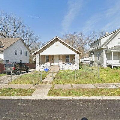 2526 Norton Ave, Kansas City, MO 64127