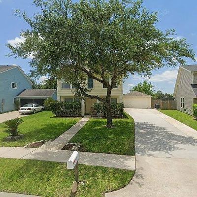 233 Silver Mist Cir, Dickinson, TX 77539