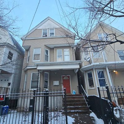 242 4 Th St, Newark, NJ 07107