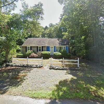 3 Gilbert Ln, Harwich Port, MA 02646