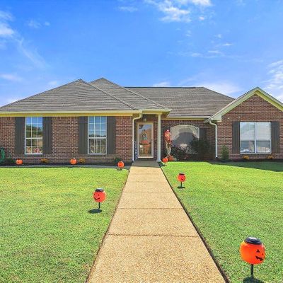 301 Duckworth Pl, Florence, MS 39073