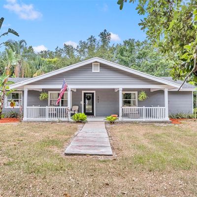 305 Briley Ave, Oakland, FL 34760