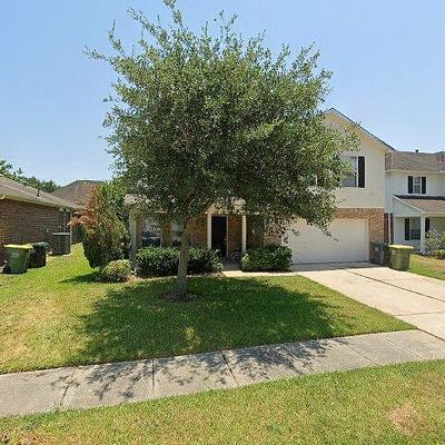 3103 Centennial Village Dr, Pearland, TX 77584