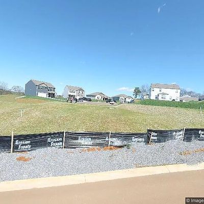 312 Heritage Crossing Dr, Maryville, TN 37804