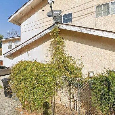 2755 F St, La Verne, CA 91750