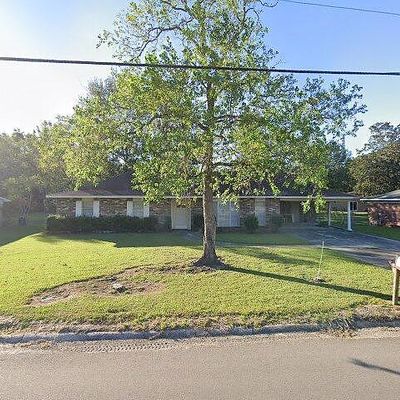 2806 Hickman Ave, Picayune, MS 39466