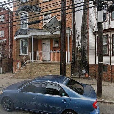 35 Norfolk St, Newark, NJ 07103