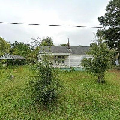 352 3 Rd St, Emporia, VA 23847