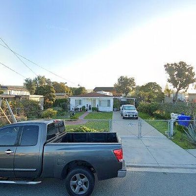 354 Sunrise Dr, San Ysidro, CA 92173