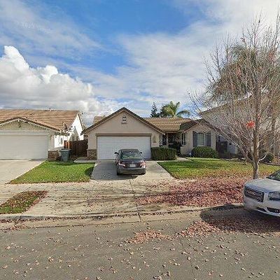 3578 Santiago Ave, Merced, CA 95348