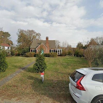 361 The Ln, Irvington, VA 22480