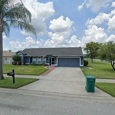 3616 Long Leaf Dr, Melbourne, FL 32940