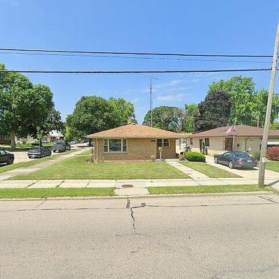 3624 21 St St, Racine, WI 53405